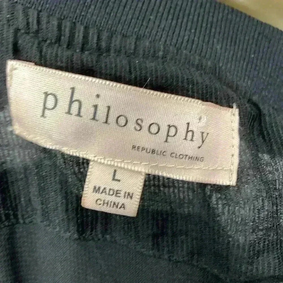 Philosophy size large, black, thin jacket, good condition - Picture 8 of 9